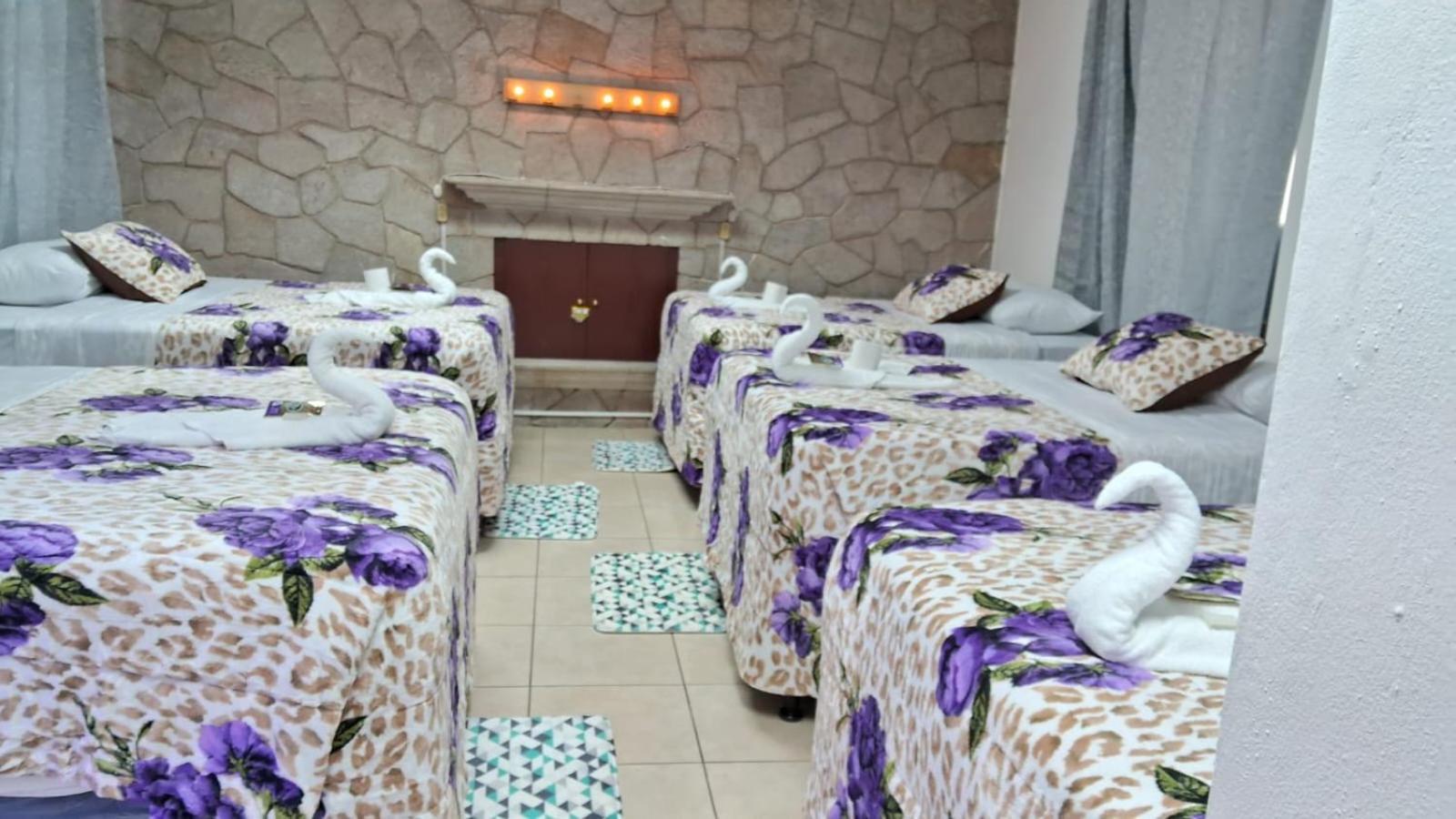 Hotel Kamelot Parque Central Quetzaltenango Luaran gambar
